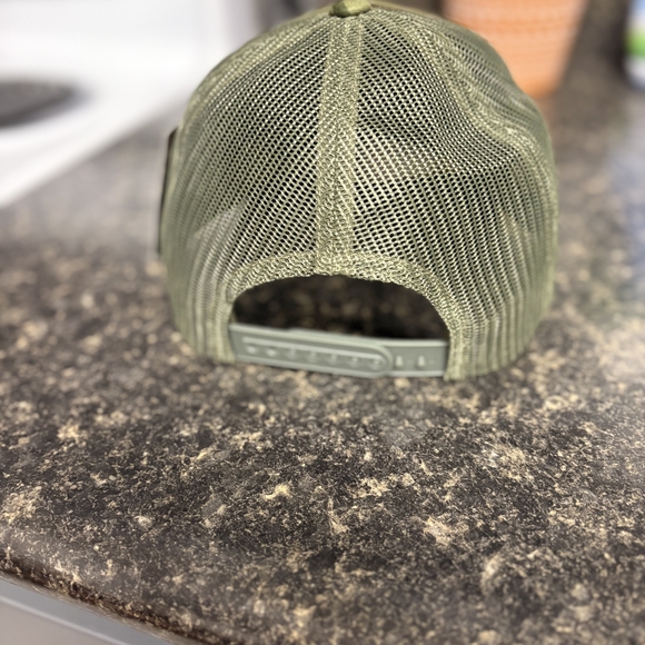 5/$25 Camo Green Snapback Hat - Picture 3 of 6